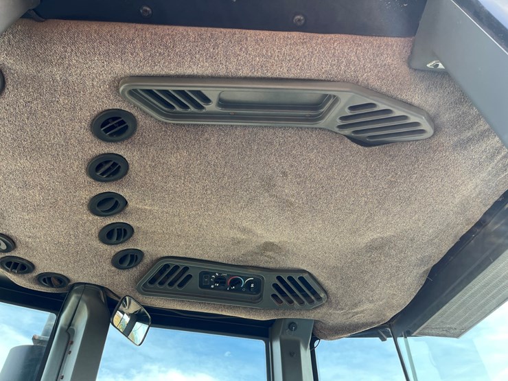 1999-new-holland-9282-image-26