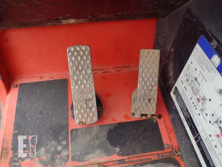 2018-skyjack-sj843th-image-10