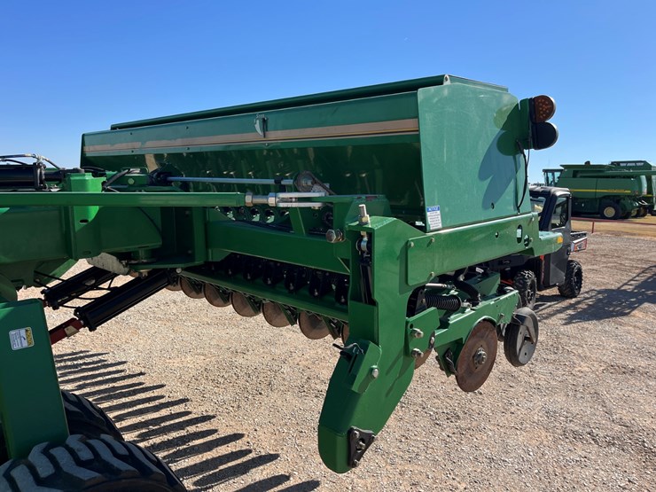 2016-great-plains-3s4000-image-25