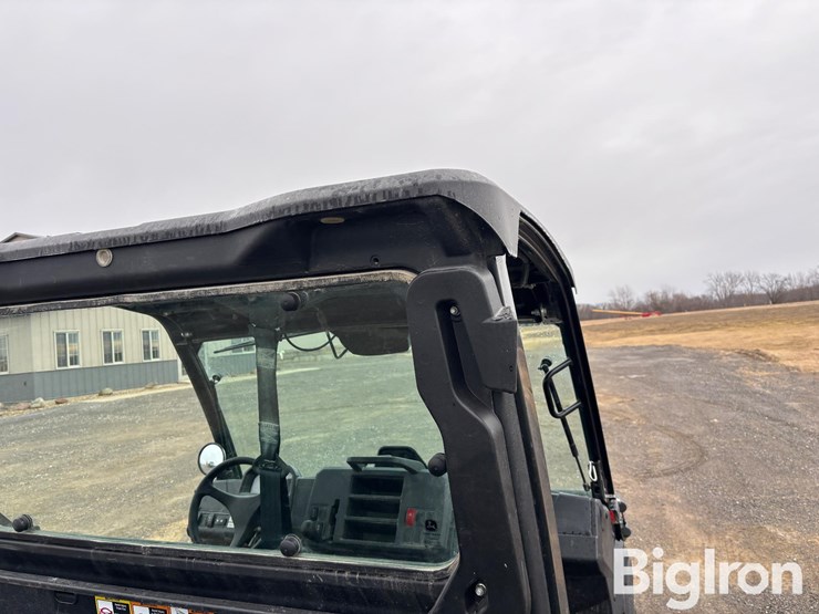 2024-john-deere-gator-image-19