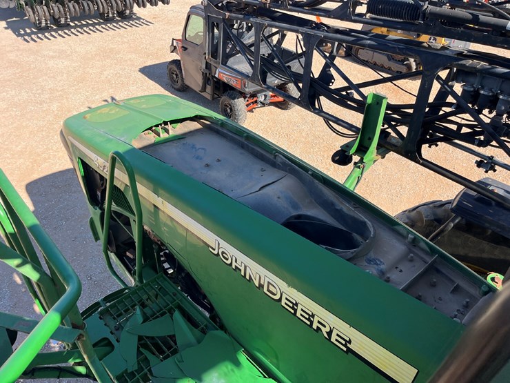 2005-john-deere-4920-image-35