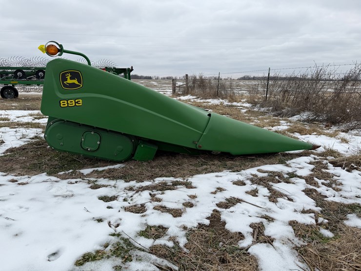 john-deere-893-image-2