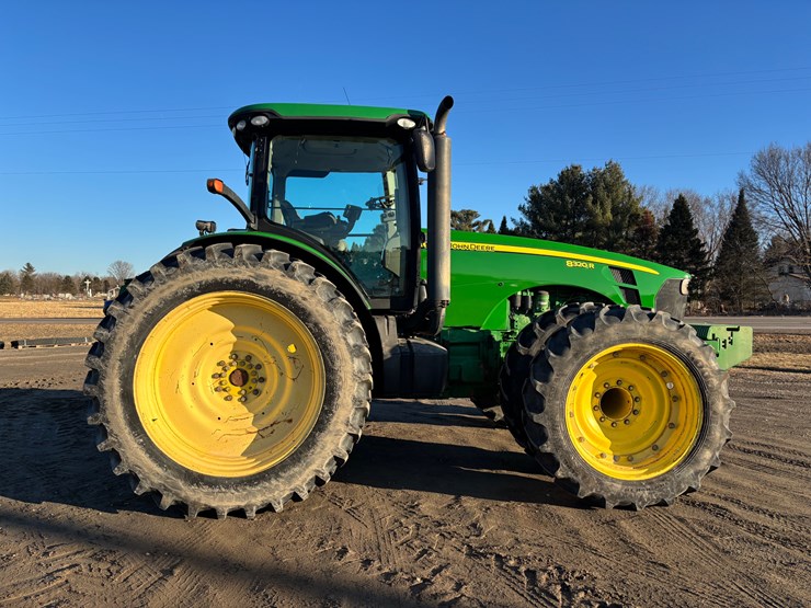 john-deere-8320-image-6