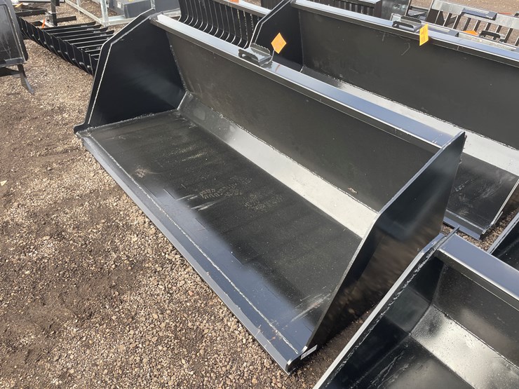 #2059-•-84"-skid-steer-snow-bucket-image-2