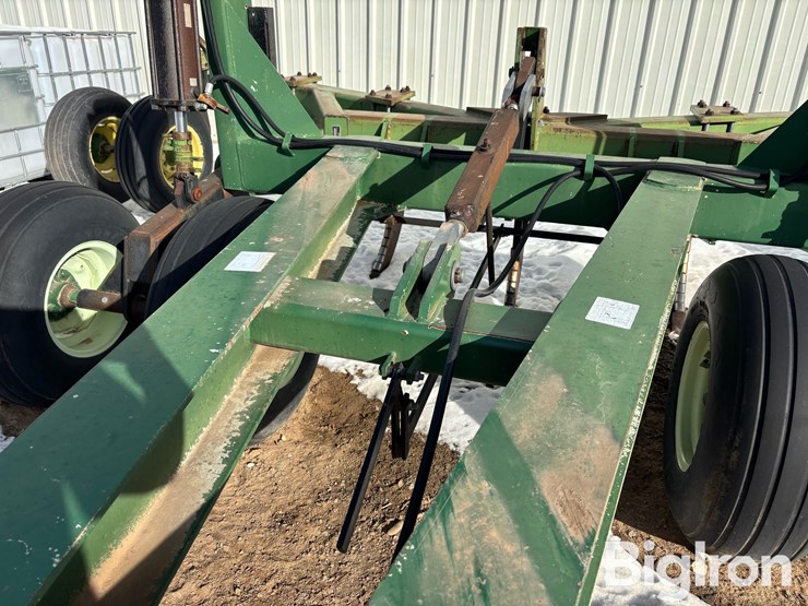 john-deere-915-image-12