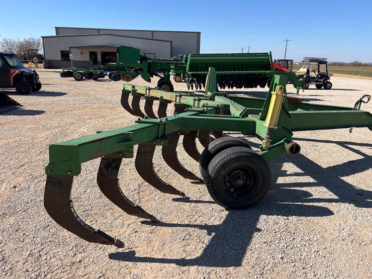 #t8408-•-laney-13-image-6