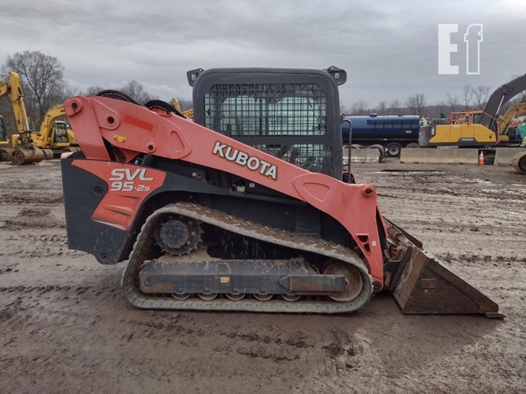 2019-kubota-svl95-2s-image-3