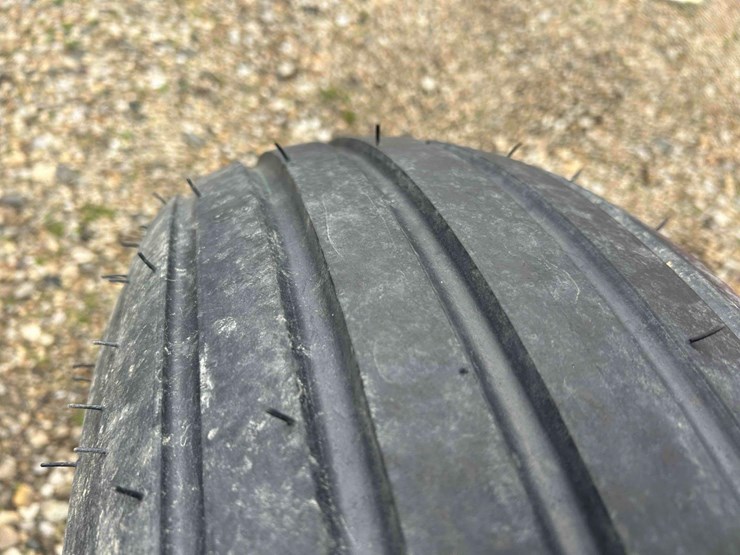 1000-gal.-nh3-tank-on-gear-#48-sells-offsite-image-11