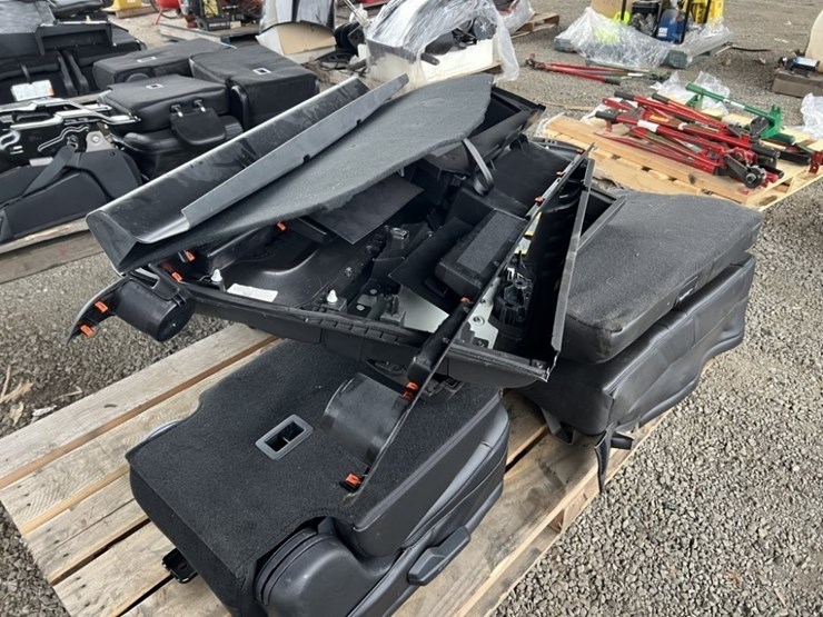 ford-explorer-image-4