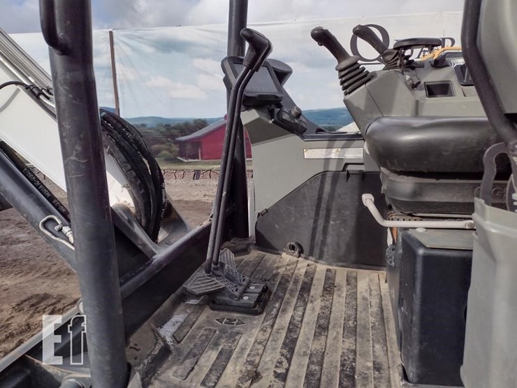 bobcat-e42-image-12