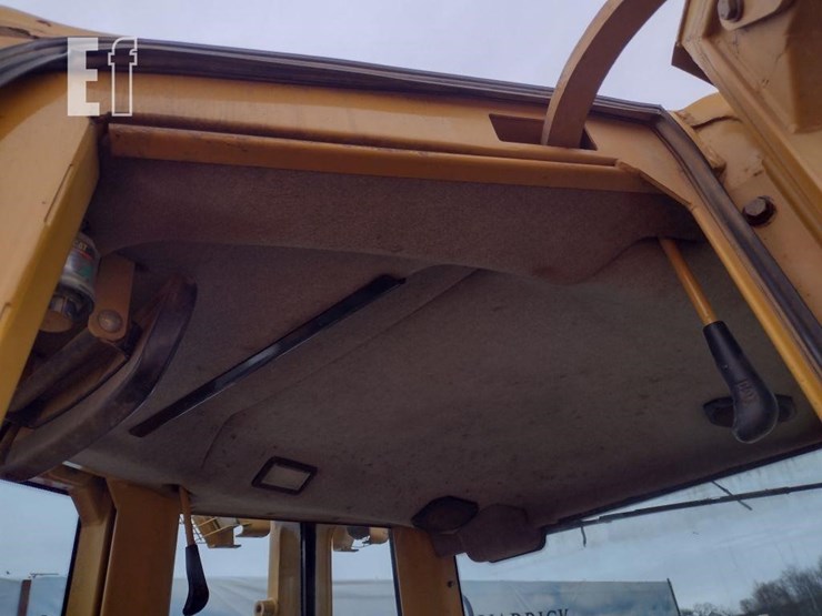 2006-caterpillar-d6n-xl-image-14