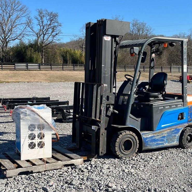 BYD ECB27C Electric Counterbalanced Forklift