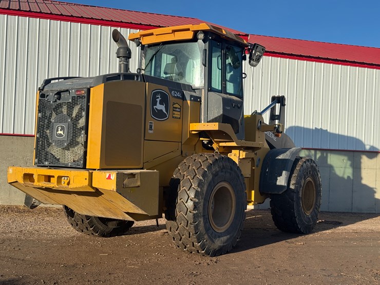 2020-deere-624l-image-14