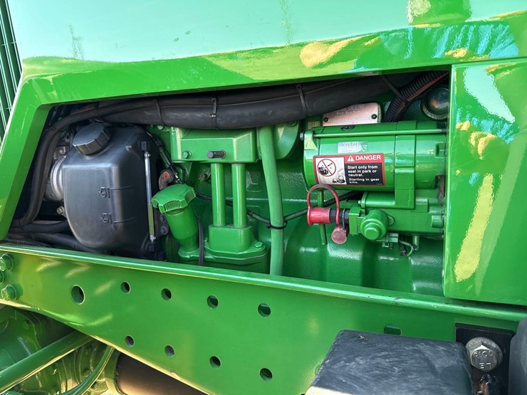 john-deere-7810-image-27