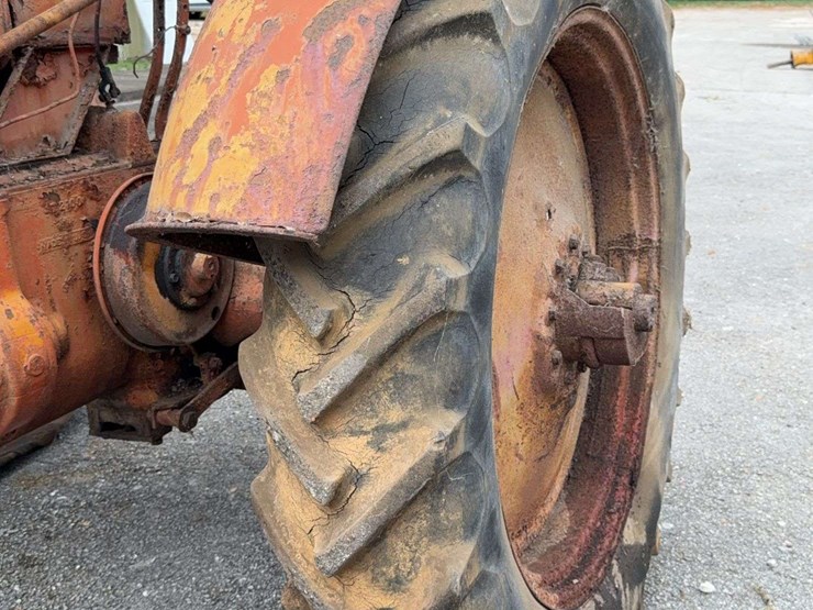 minneapolis-moline-ztu-image-39