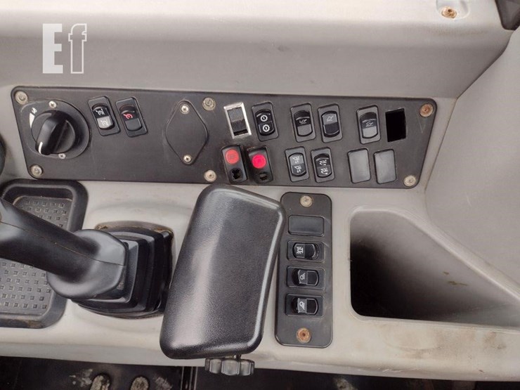 20-case-321f-image-9