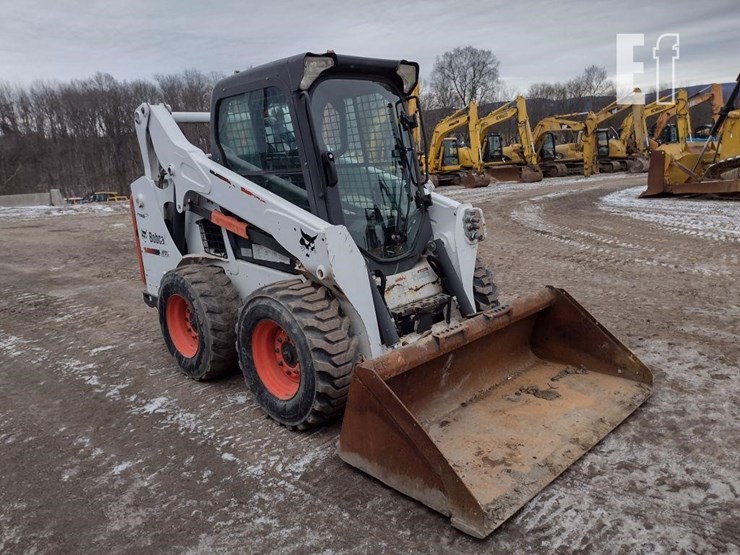 2016-bobcat-s590-image-26