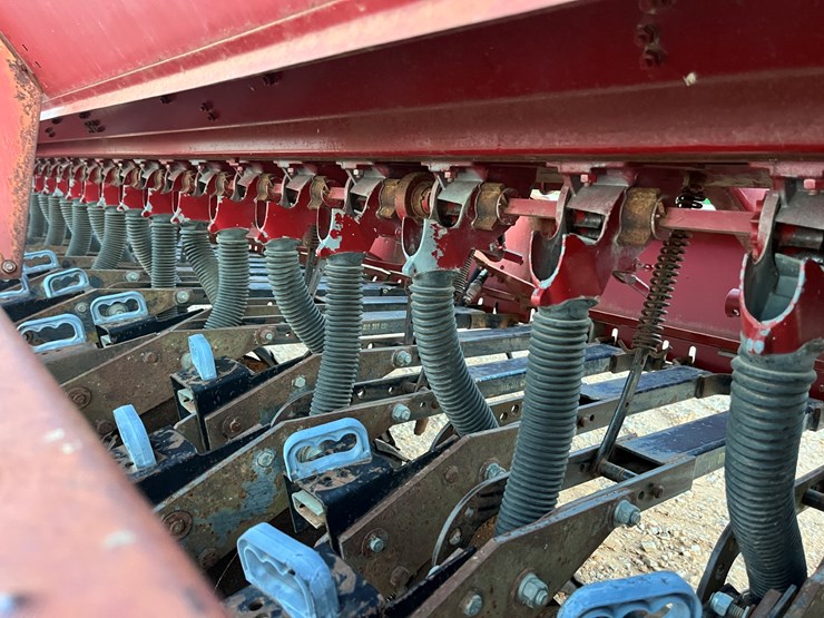 international-5100-image-8