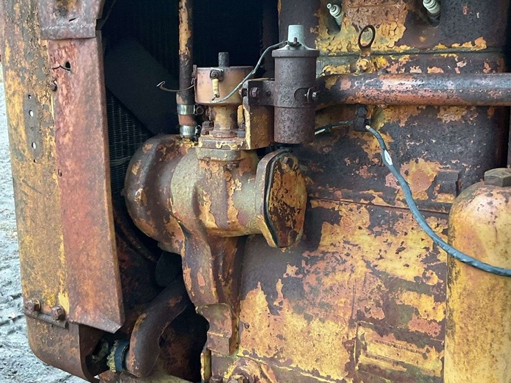 minneapolis-moline-parts-tractor-image-18