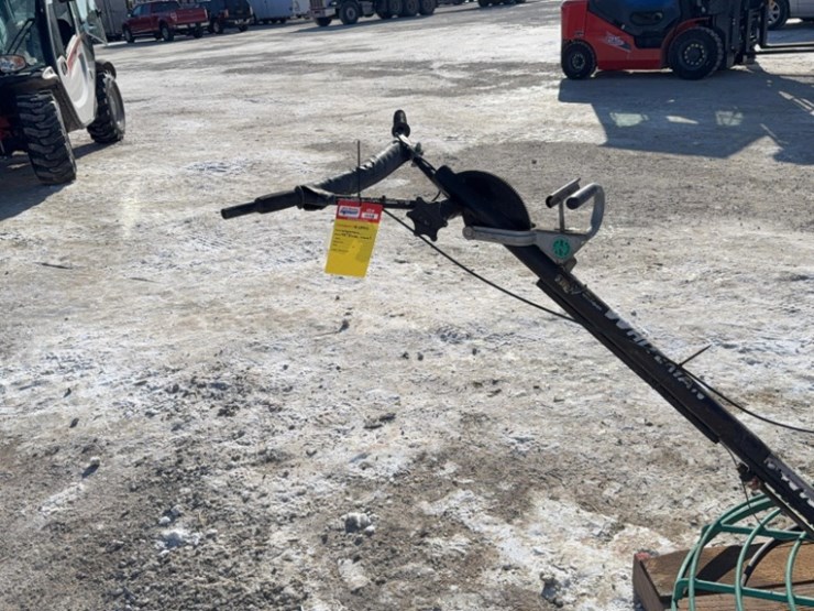 whiteman-ba48h-4'-power-trowel-with-honda-motor-s.n#-c10130322-image-6