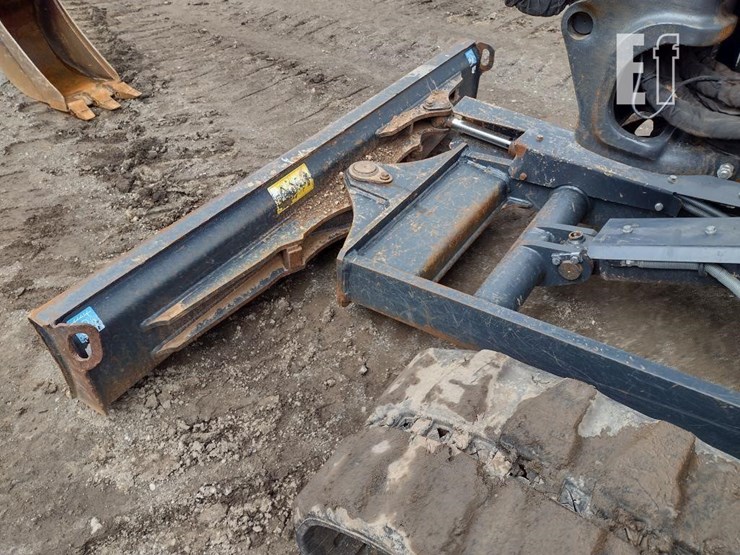 hitachi-zx50u-5n-image-24