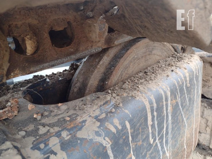 2022-case-cx145d-msr-image-41