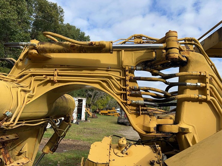 caterpillar-613c-image-59