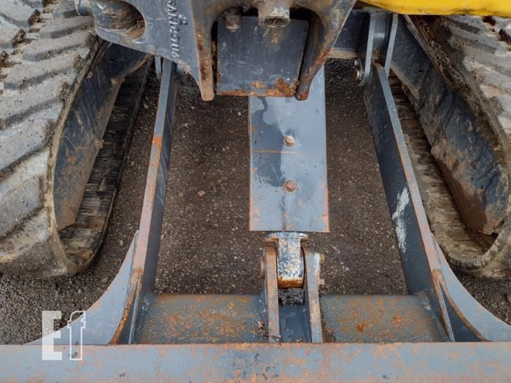 2022-deere-26g-image-20