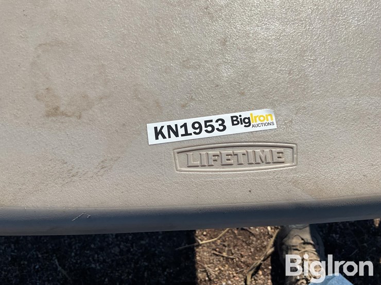 lifetime-picnic-table-image-19