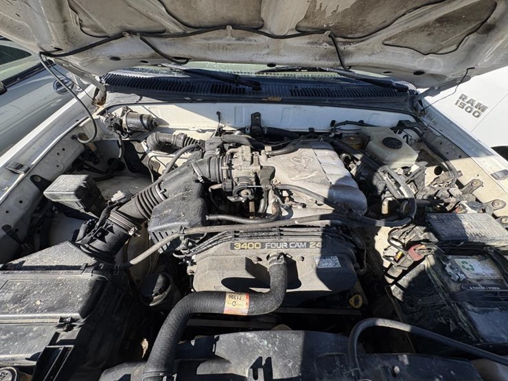 2002-toyota-4-runner-image-10