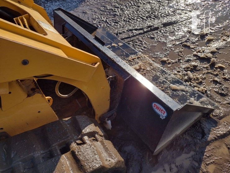 2019-caterpillar-299d2-xhp-image-17