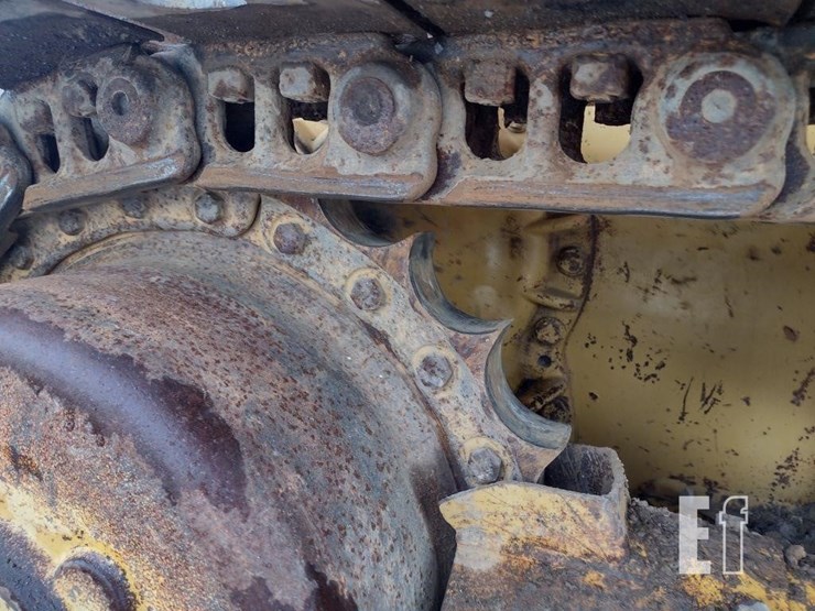 2005-caterpillar-d4g-xl-image-35