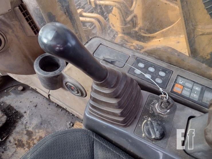 2004-caterpillar-315cl-image-8