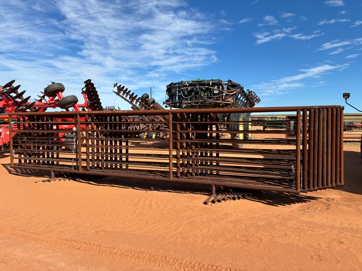 #t8264-•-(10)-cattle-panels-image-1