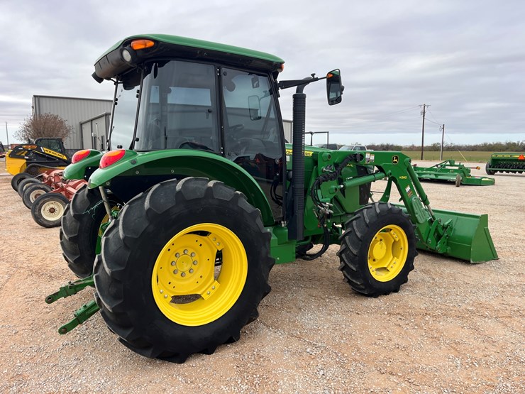 2015-john-deere-5100e-image-9