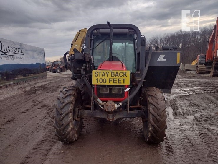 2002-massey-ferguson-4233-image-2