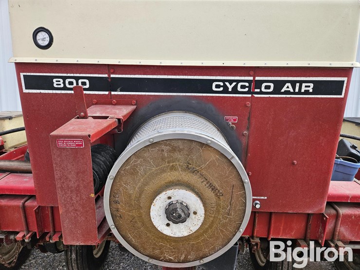 case-ih-800-image-10