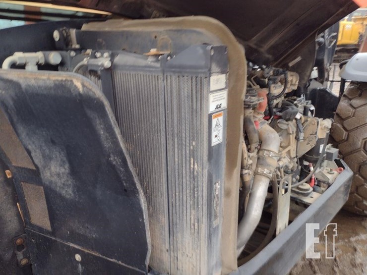 2016-jlg-1255-image-29