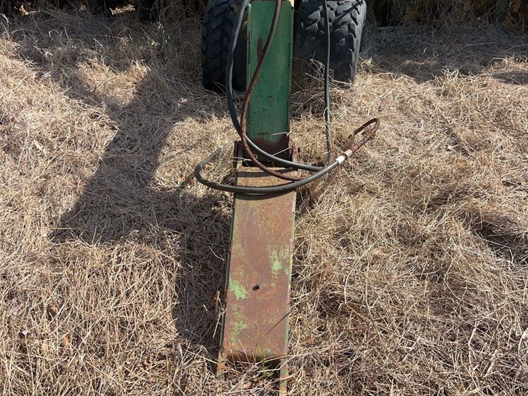 john-deere-750-image-13