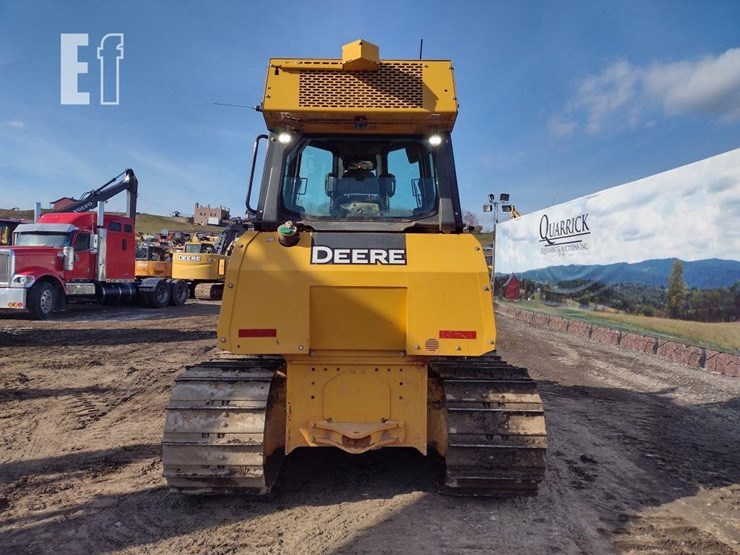 2021-deere-650k-lgp-image-4