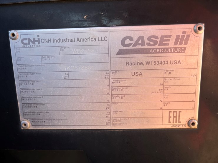 2020-case-ih-wd2104-image-41