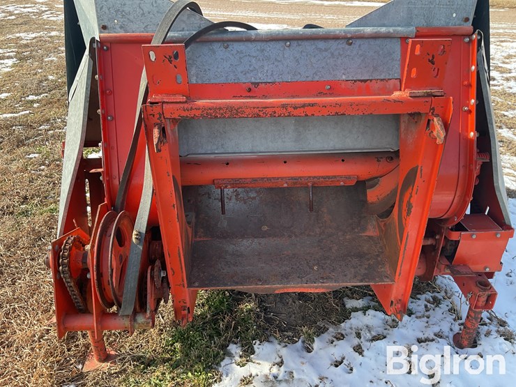 allis-chalmers-238-2r38-corn-head-image-16