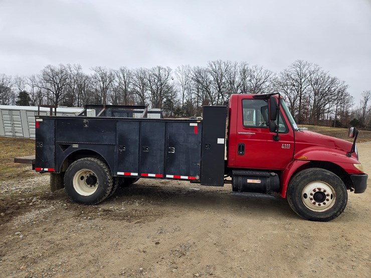 2007-international-durastar-4300-image-18