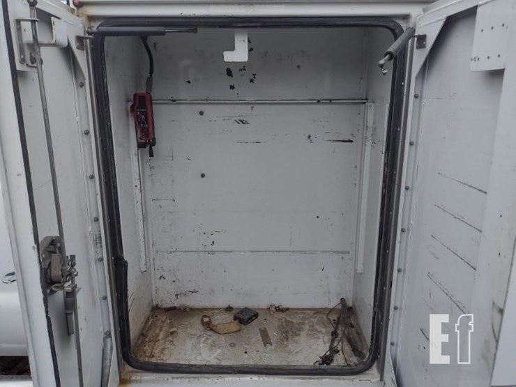 2012-ford-f550-image-21