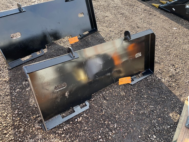 #2080-•-skid-steer-hitch-receiver-image-2