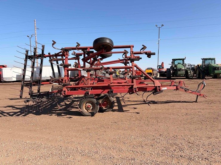case-ih-4800-image-5