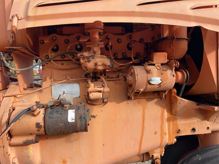 minneapolis-moline-ztu-image-24