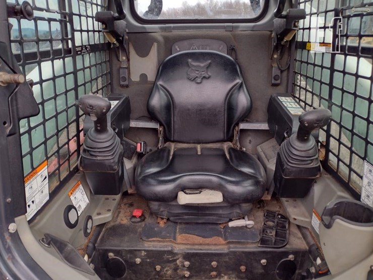 2015-bobcat-a770-image-12