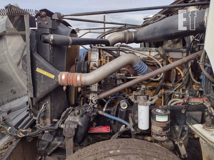 2005-western-star-4900fa-image-24