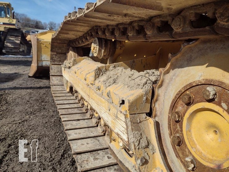 2020-deere-450k-image-35